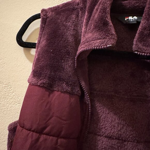 Fila Sport Burgundy Zip Up Soft Puffer Jacket Vest Medium - Picture 2 of 3